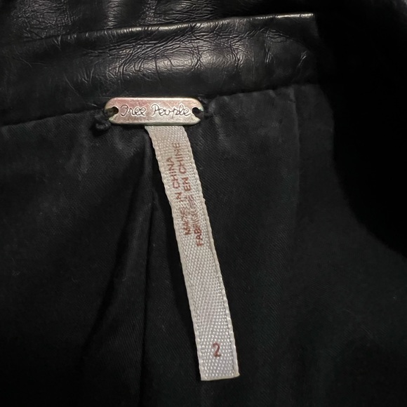 Free People faux leather moto jacket, size 2 - Picture 4 of 4